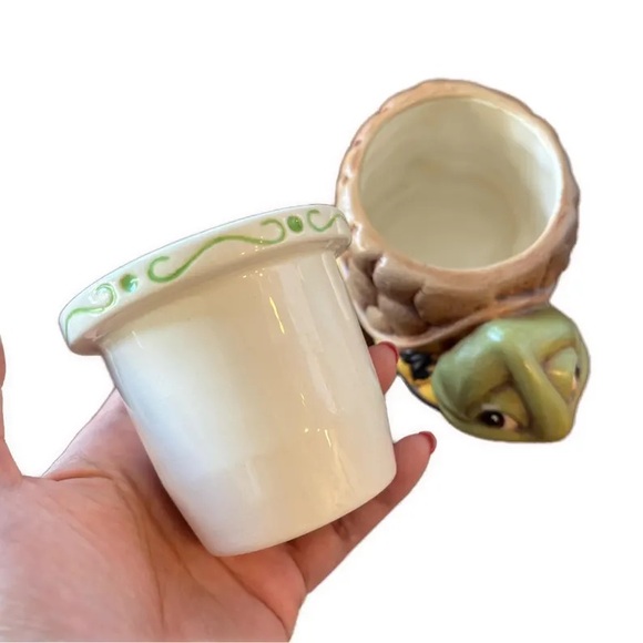 Vintage Turtle Planter, Vintage Turtles, Farmhouse Kitchen, Vintage Turtle Decor - Picture 6 of 8